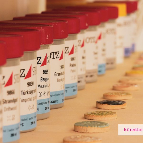 Bunte Vielfalt an Glasurfarben